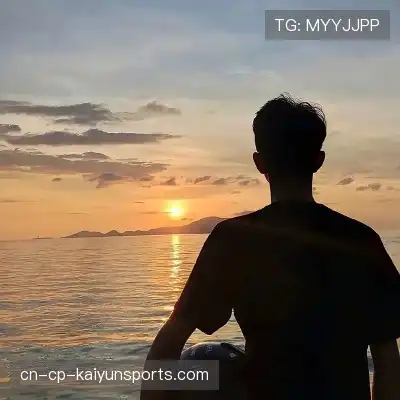 卢鸣革